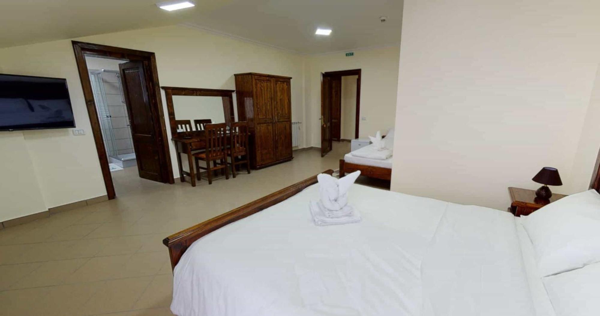 Hotel Rabbit Bran Moieciu de Jos Exterior photo